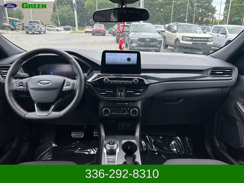 Used 2024 Ford Escape ST-Line AWD/4WD image 13