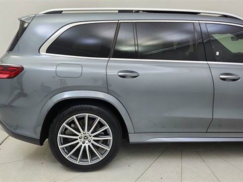 Used 2025 Mercedes-Benz GLS 450 GLS 450 image 12