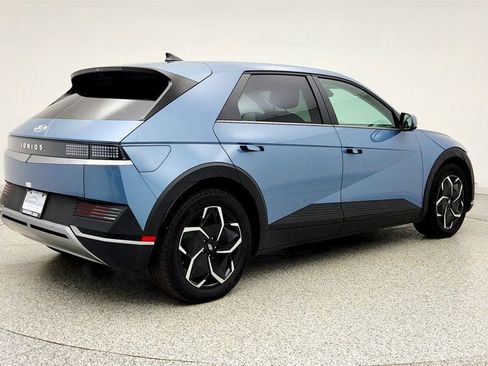 Used 2024 Hyundai Ioniq 5 SEL image 5