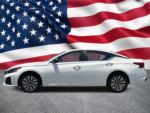 Used 2025 Nissan Altima 2.5 SV AWD/4WD image 14