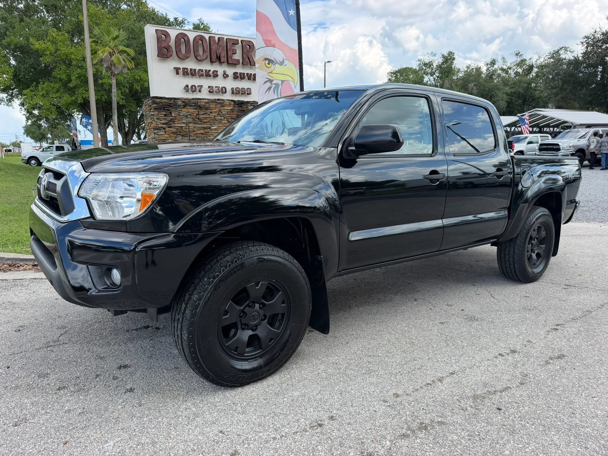 Used 2013 Toyota Tacoma 4x4 Double Cab w/ TRD Off-Road Pkg image 1