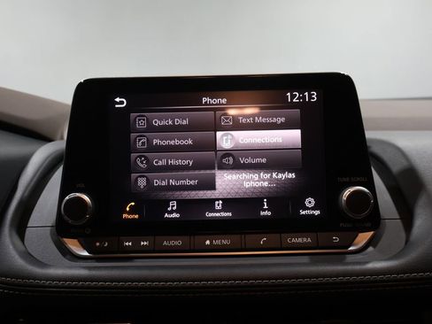 Used 2022 Nissan Rogue SV image 26