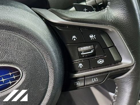 Used 2021 Subaru Forester Limited image 13