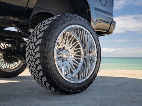 Used 2005 Ford Excursion Eddie Bauer image 39