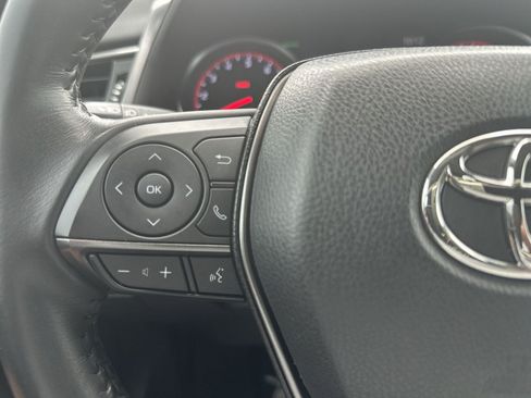 Used 2023 Toyota Camry XSE FWD image 30