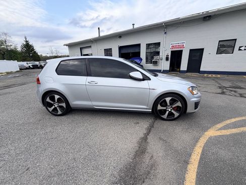 Used 2016 Volkswagen GTI S image 46