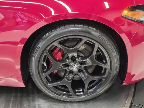 Used 2022 Alfa Romeo Giulia Ti image 46