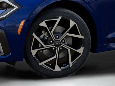 New 2026 Kia K5 EX image 10