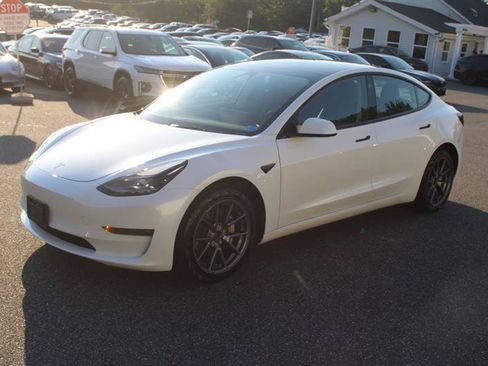 Used 2023 Tesla Model 3 Long Range AWD/4WD image 3