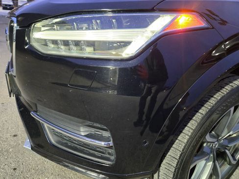 Used 2018 Volvo XC90 T6 Momentum w/ Convenience Package image 20