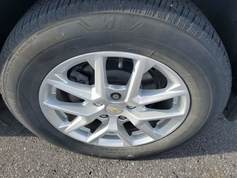 Used 2023 Chevrolet Equinox LT w/ LPO, Floor Liner Package AWD/4WD image 16
