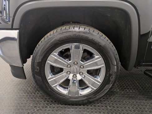 Used 2018 GMC Sierra 1500 SLT AWD/4WD image 7