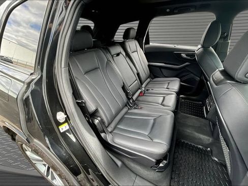 Used 2025 Audi Q7 2.0T Premium Plus AWD/4WD image 23