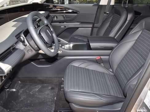 New 2026 Lincoln Nautilus Reserve w/ Jet Appearance Package image 20