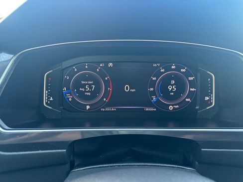 Used 2019 Volkswagen Tiguan SEL R-Line FWD image 20