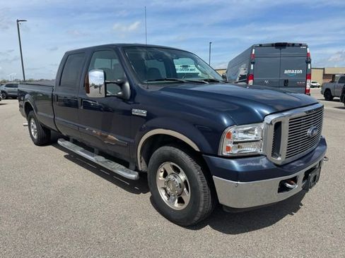 Used 2006 Ford F250 2WD Crew Cab Super Duty image 3