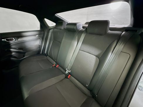 Used 2024 Honda Civic Sport image 25