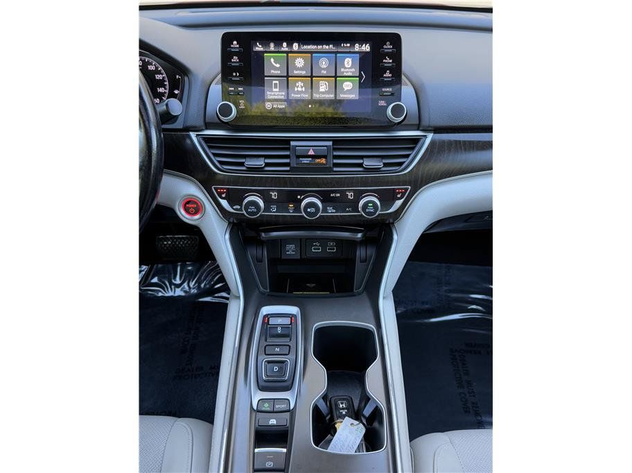Used 2021 Honda Accord EX-L image 11