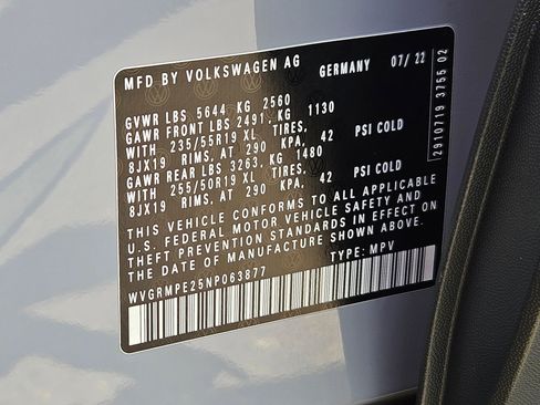 Used 2022 Volkswagen ID.4 Pro RWD image 33