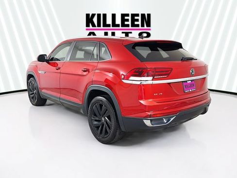 Used 2021 Volkswagen Atlas Cross Sport SE FWD image 5