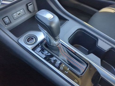 Used 2025 Nissan Sentra SR FWD image 23