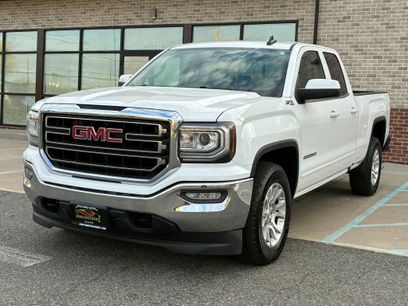 Used 2018 GMC Sierra 1500 SLE w/ SLE Value Package