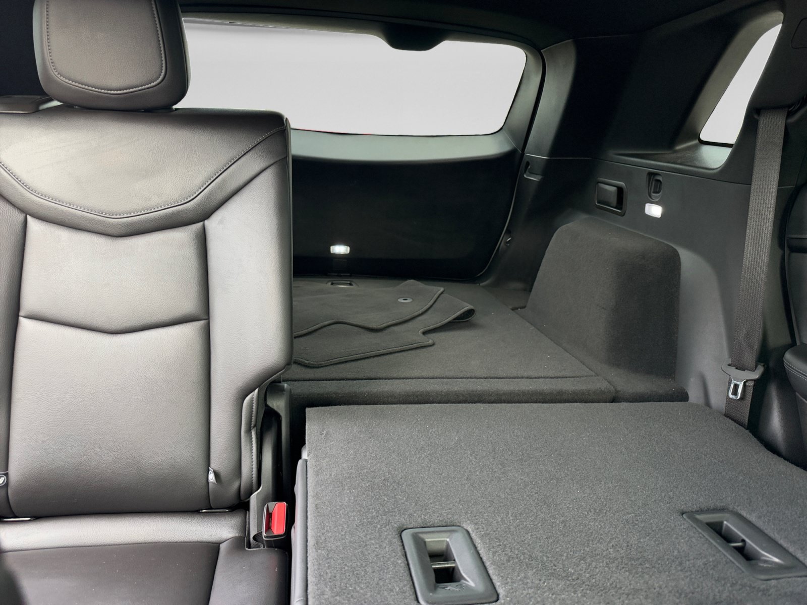 Used 2021 Cadillac XT5 Luxury FWD image 32