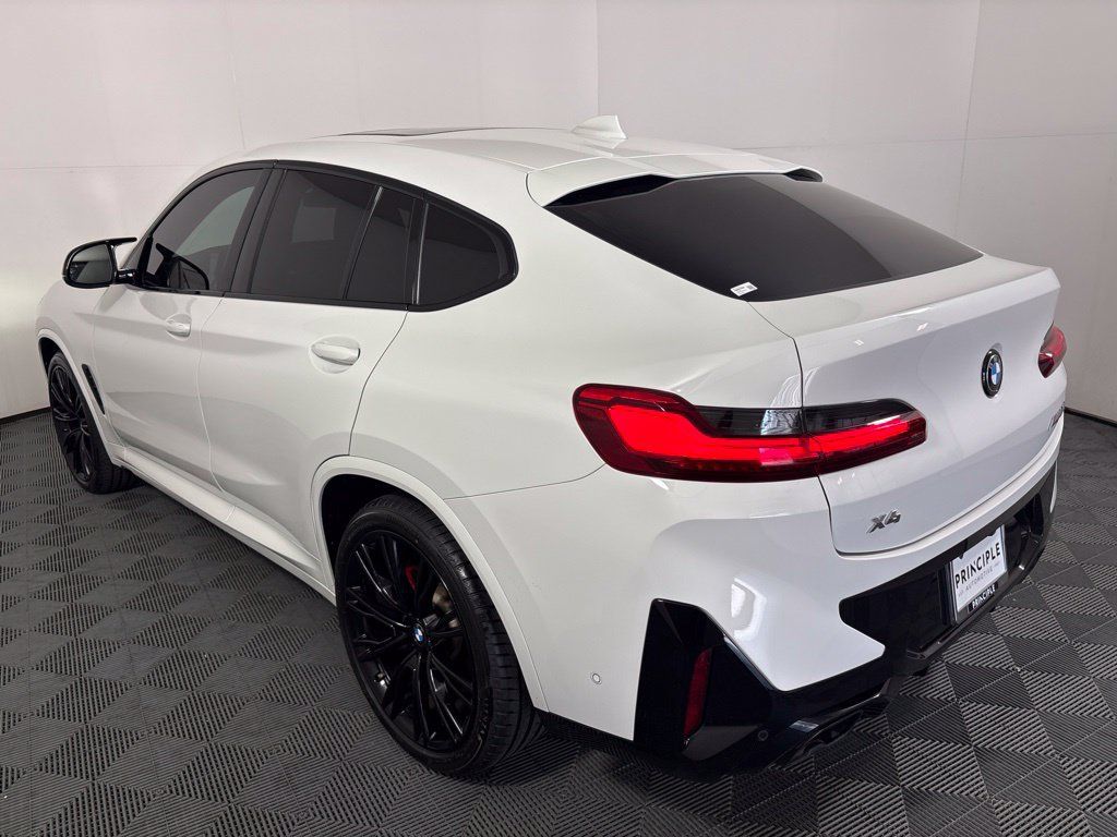 Used 2023 BMW X4 M40i AWD/4WD image 7