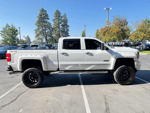 Used 2017 Chevrolet Silverado 2500 High Country w/ Duramax Plus Package AWD/4WD image 6