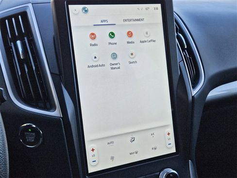 Used 2022 Ford Edge SE image 19