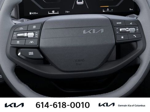 New 2025 Kia K4 EX image 25