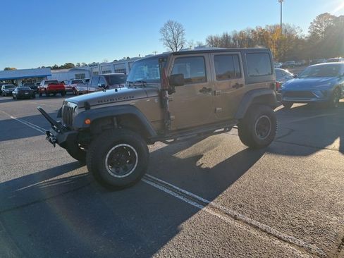 Used 2015 Jeep Wrangler Unlimited Rubicon w/ Dual Top Group image 33
