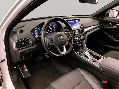 Used 2022 Honda Accord Sport image 12