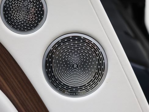 New 2026 Rolls-Royce Spectre image 51