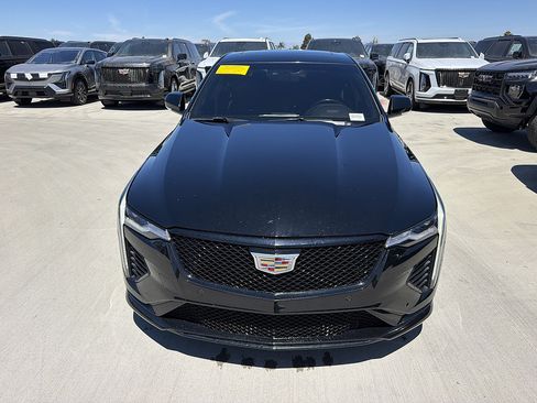 Used 2025 Cadillac CT4 V w/ Climate Package RWD image 1