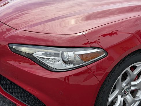 Used 2021 Alfa Romeo Giulia Ti w/ Active Assist 2 Package TI image 8