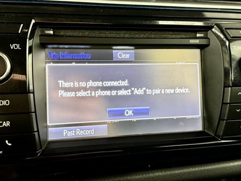 Used 2014 Toyota Corolla L image 19