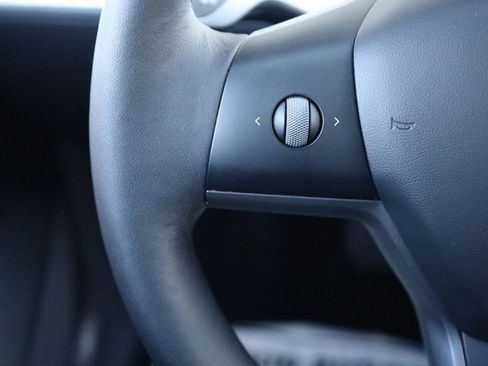 Used 2022 Tesla Model 3 Long Range image 28