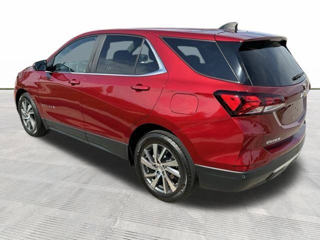 Used 2023 Chevrolet Equinox LT FWD image 4