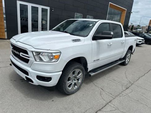 Used 2020 RAM 1500 Big Horn AWD/4WD image 11