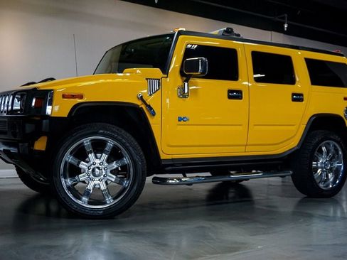 Used 2005 HUMMER H2 w/ Preferred Equipment Group image 72