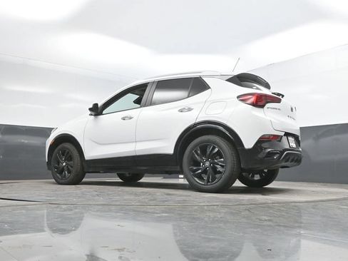 Used 2024 Buick Encore GX Sport Touring FWD image 50