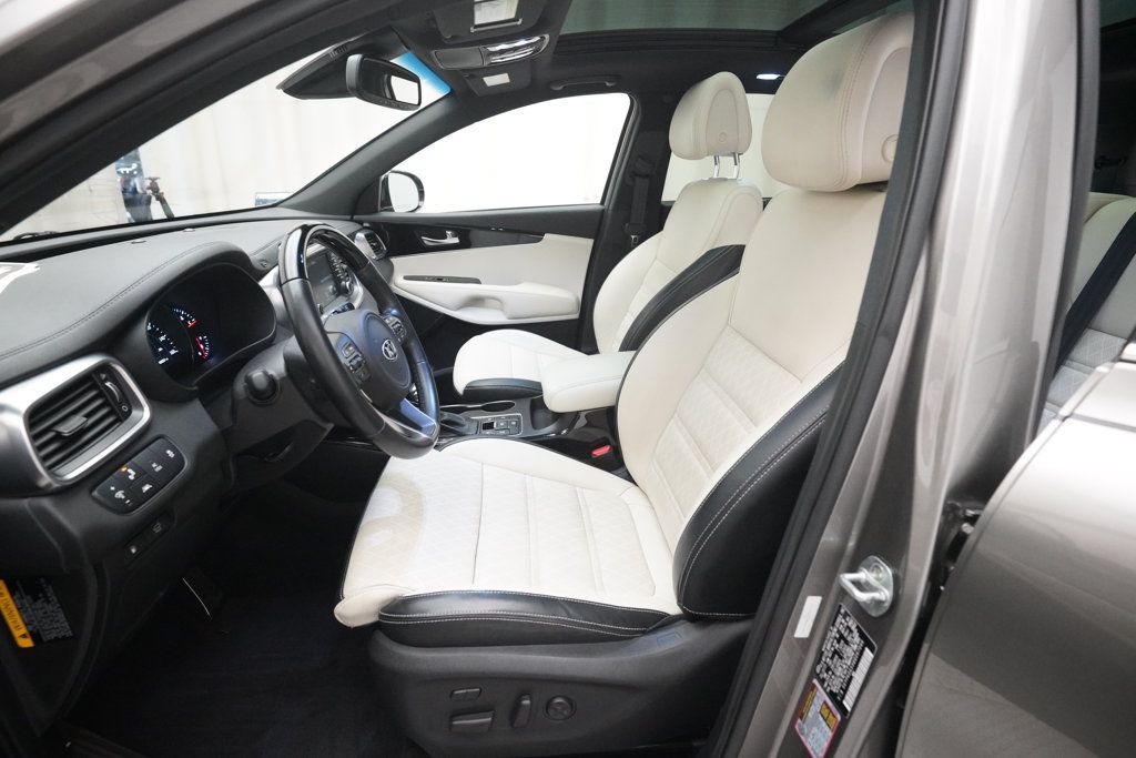 Used 2016 Kia Sorento SX w/ SXL Technology Package AWD/4WD image 7