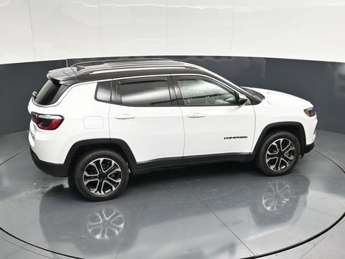 Used 2022 Jeep Compass Limited AWD/4WD image 52