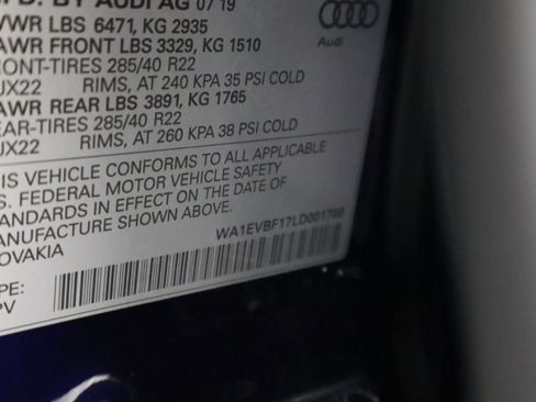 Used 2020 Audi Q8 Premium Plus image 36