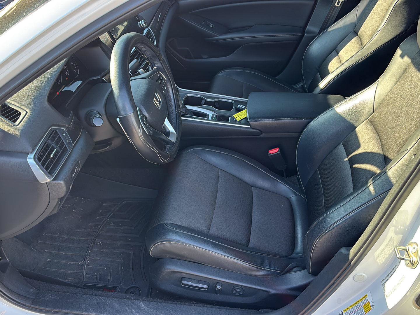 Used 2018 Honda Accord Sport image 13
