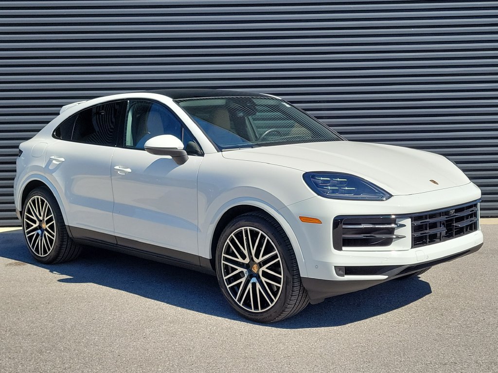 Certified 2026 Porsche Cayenne Coupe AWD/4WD image 9