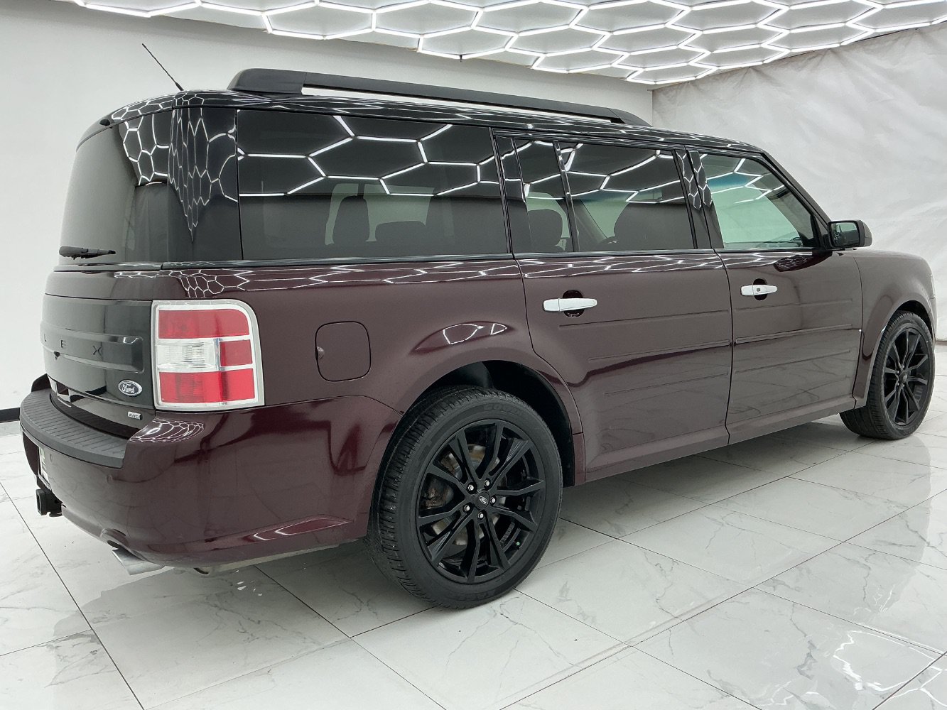 Used 2018 Ford Flex SEL w/ Equipment Group 202A AWD/4WD image 11