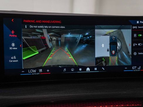 Used 2025 BMW 430i Coupe w/ Convenience Package image 26