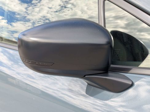 Certified 2025 Subaru Crosstrek 2.0i image 12